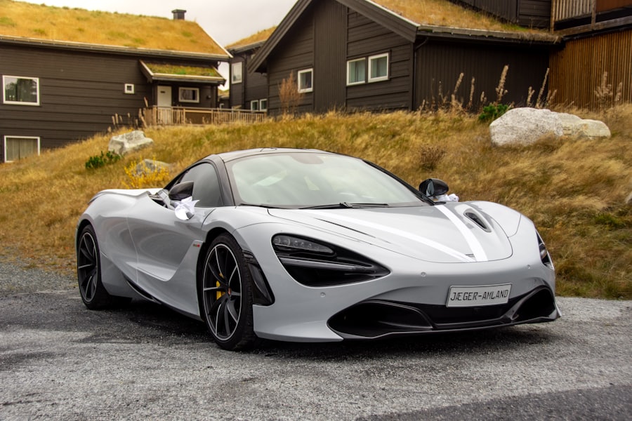 Detailed — McLaren 720S